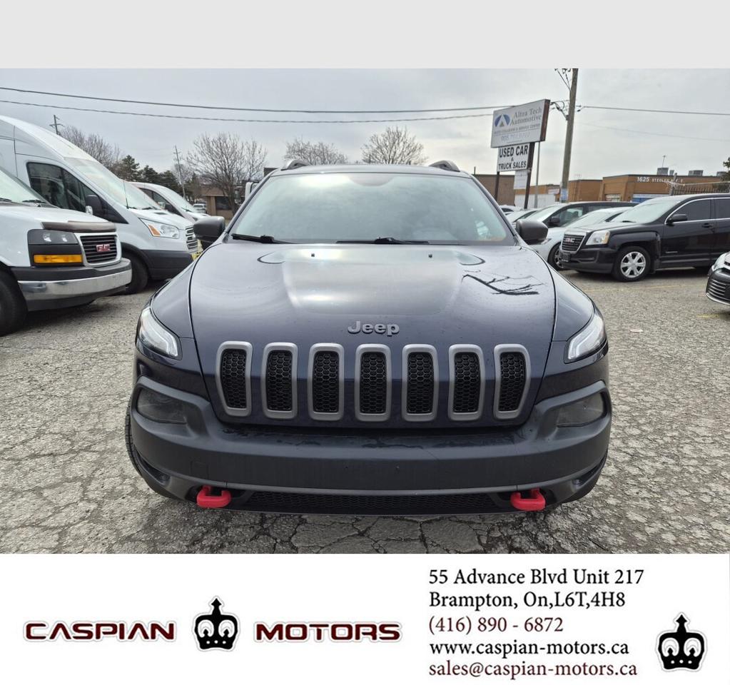 2016 Jeep Cherokee Trailhawk Photo