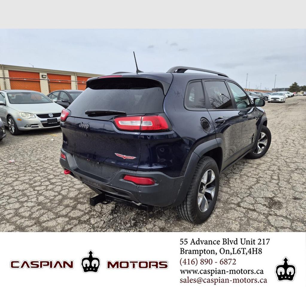 2016 Jeep Cherokee Trailhawk Photo