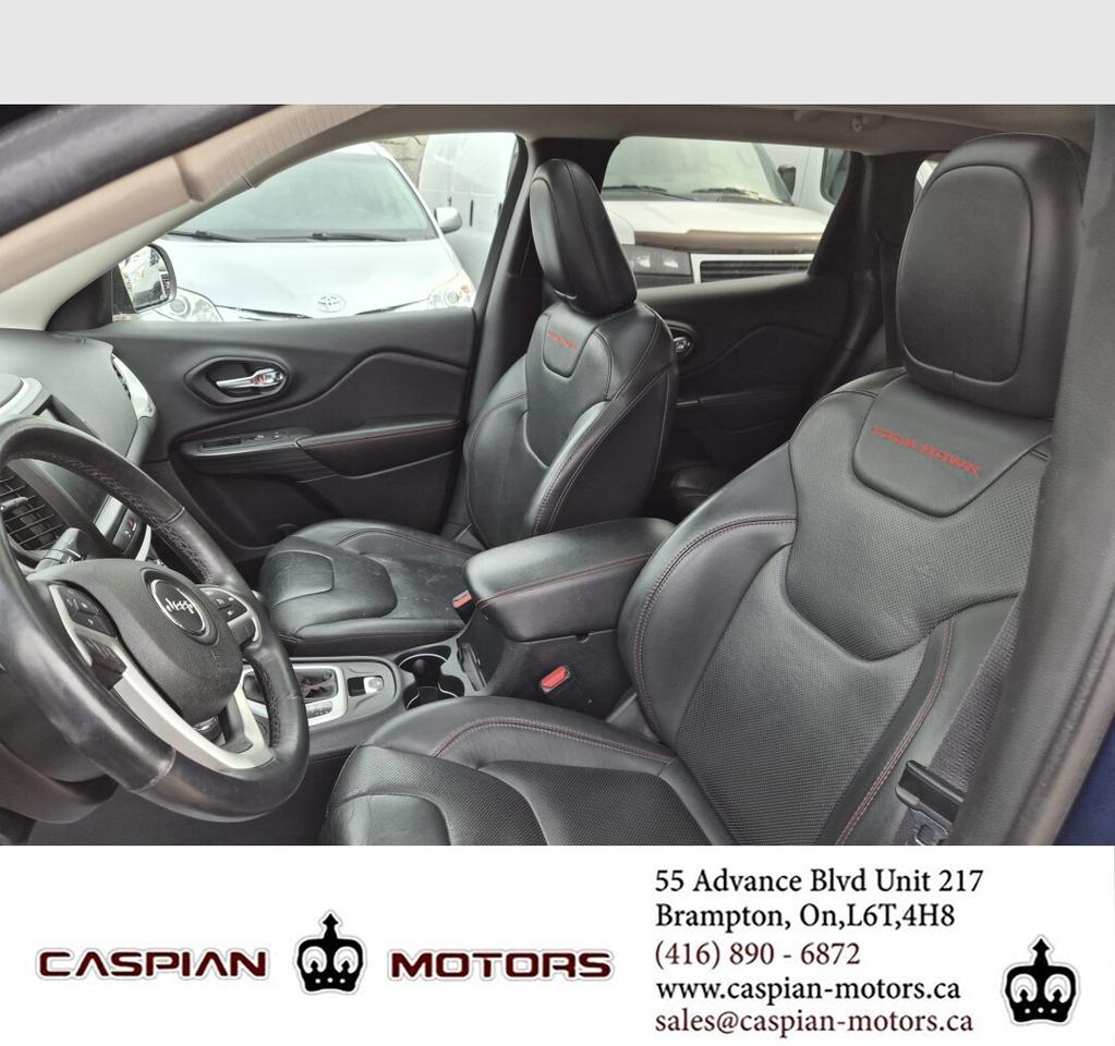 2016 Jeep Cherokee Trailhawk Photo