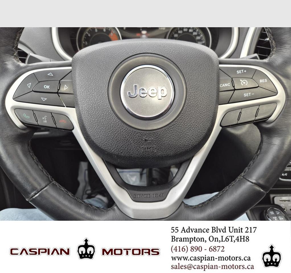 2016 Jeep Cherokee Trailhawk Photo