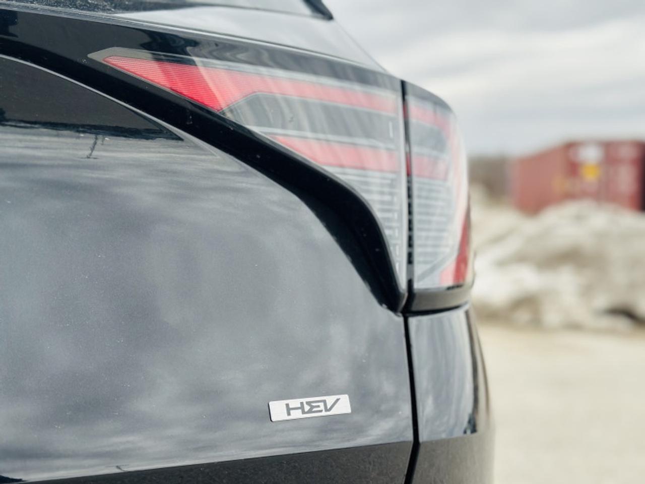 2026 Kia Sportage Hybrid SX AWD w/Black Interior Photo