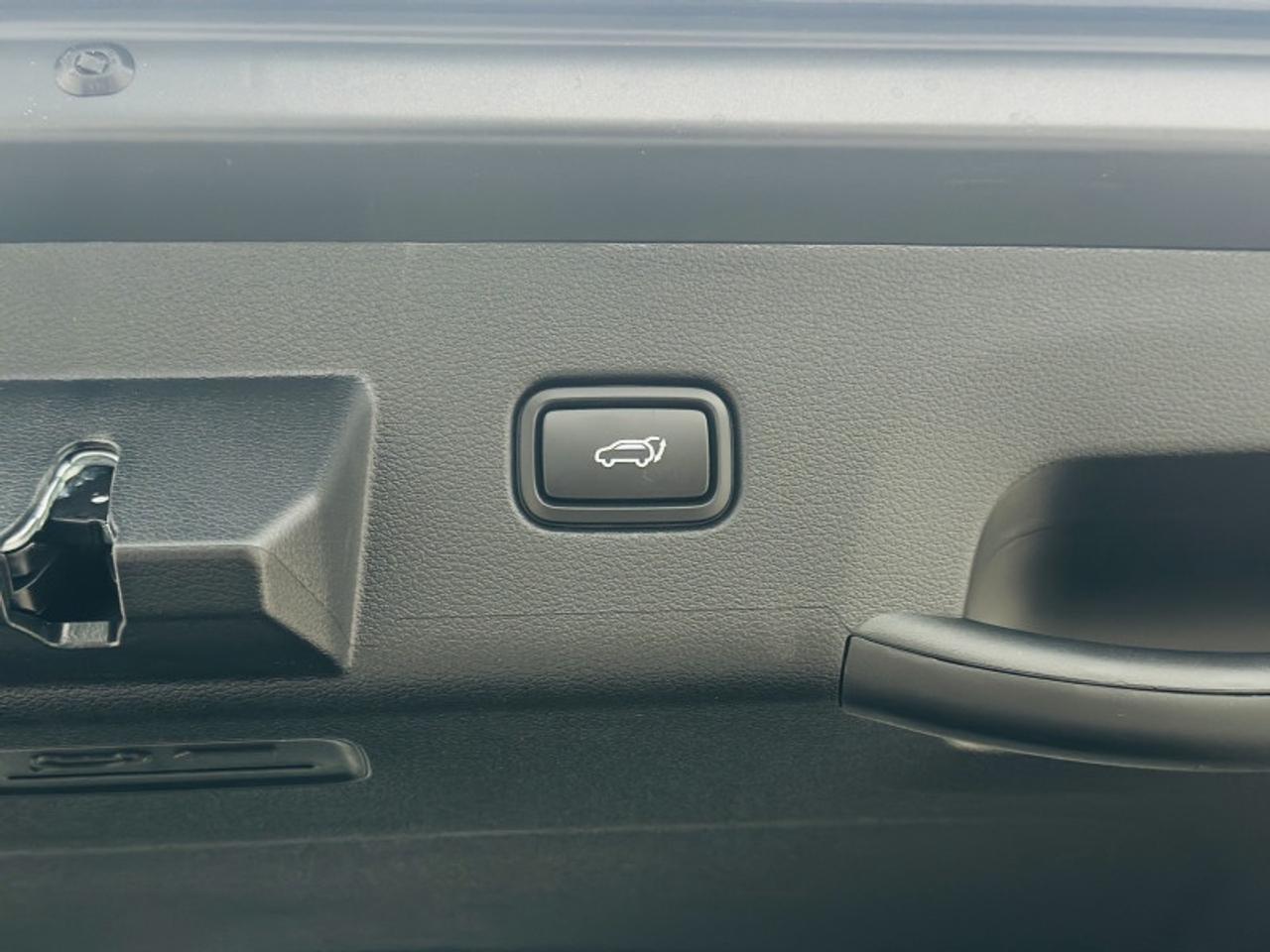 2026 Kia Sportage Hybrid SX AWD w/Black Interior Photo