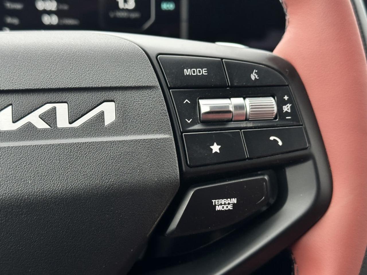 2026 Kia Sportage Hybrid SX AWD w/Black Interior Photo