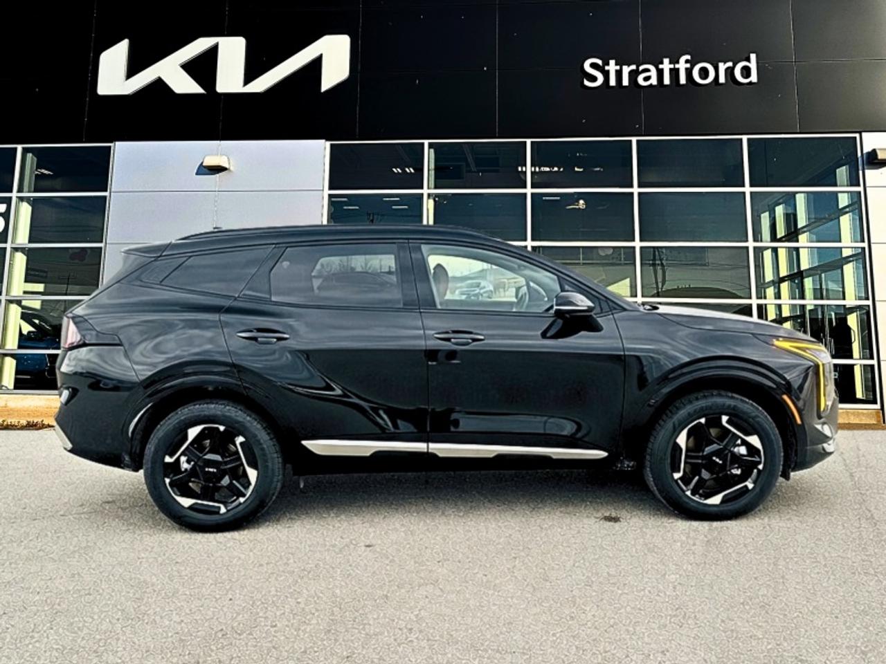 2026 Kia Sportage Hybrid SX AWD w/Black Interior Photo