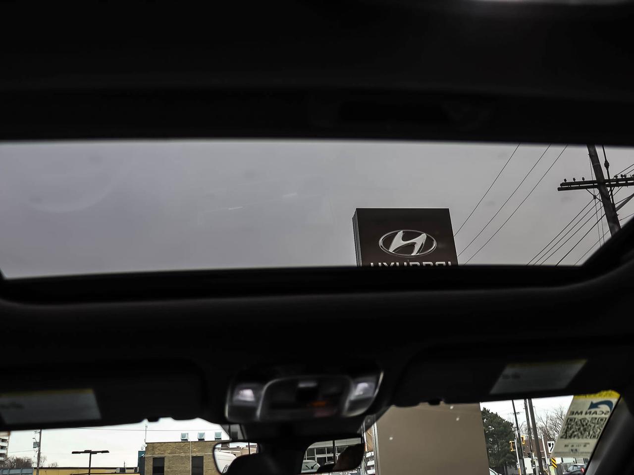 2022 Hyundai Santa Cruz Ultimate Photo