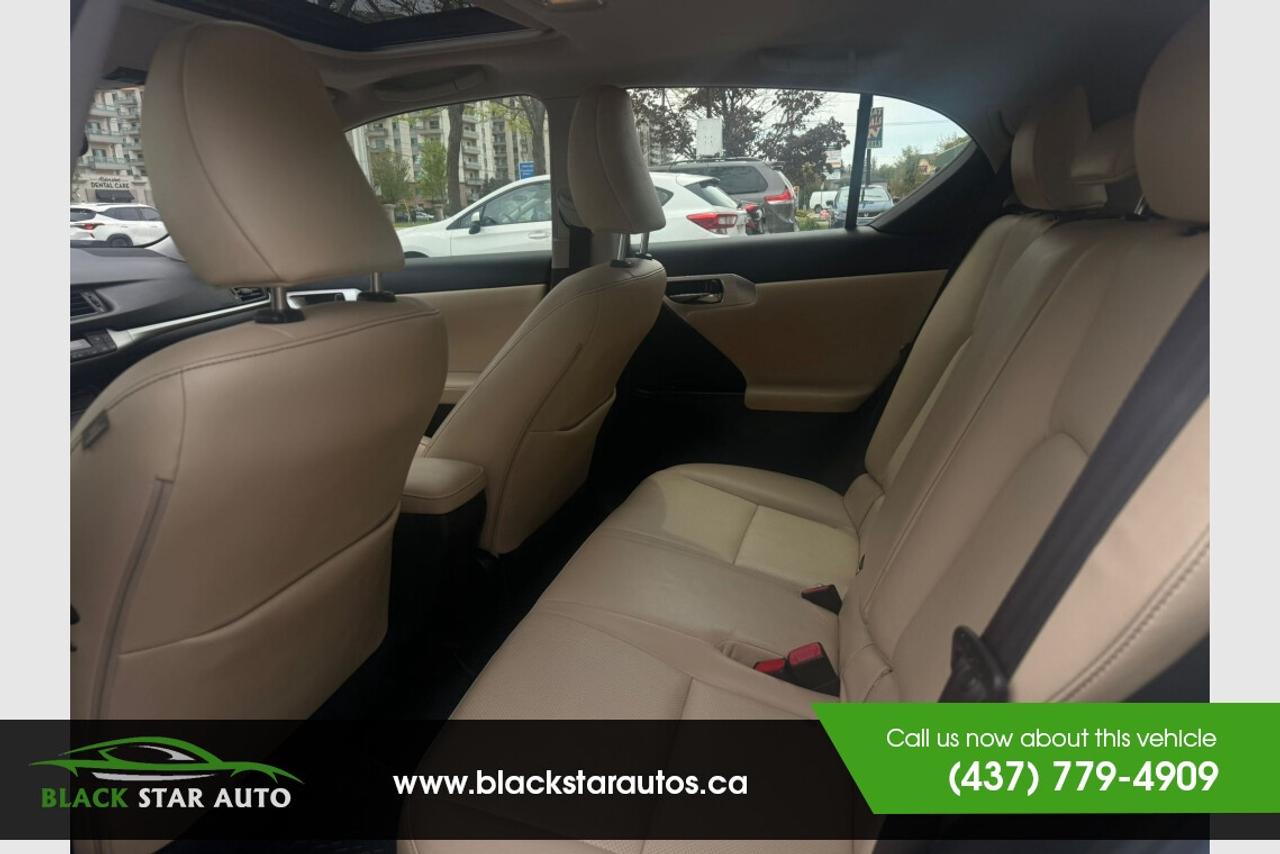 2013 Lexus CT 200h e Photo