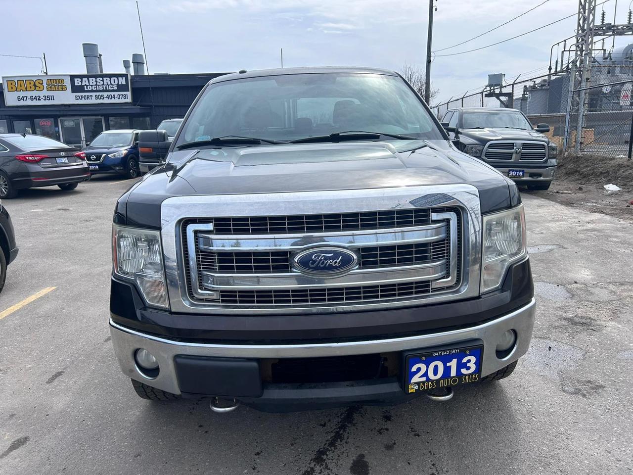 2013 Ford F-150 XLT Photo