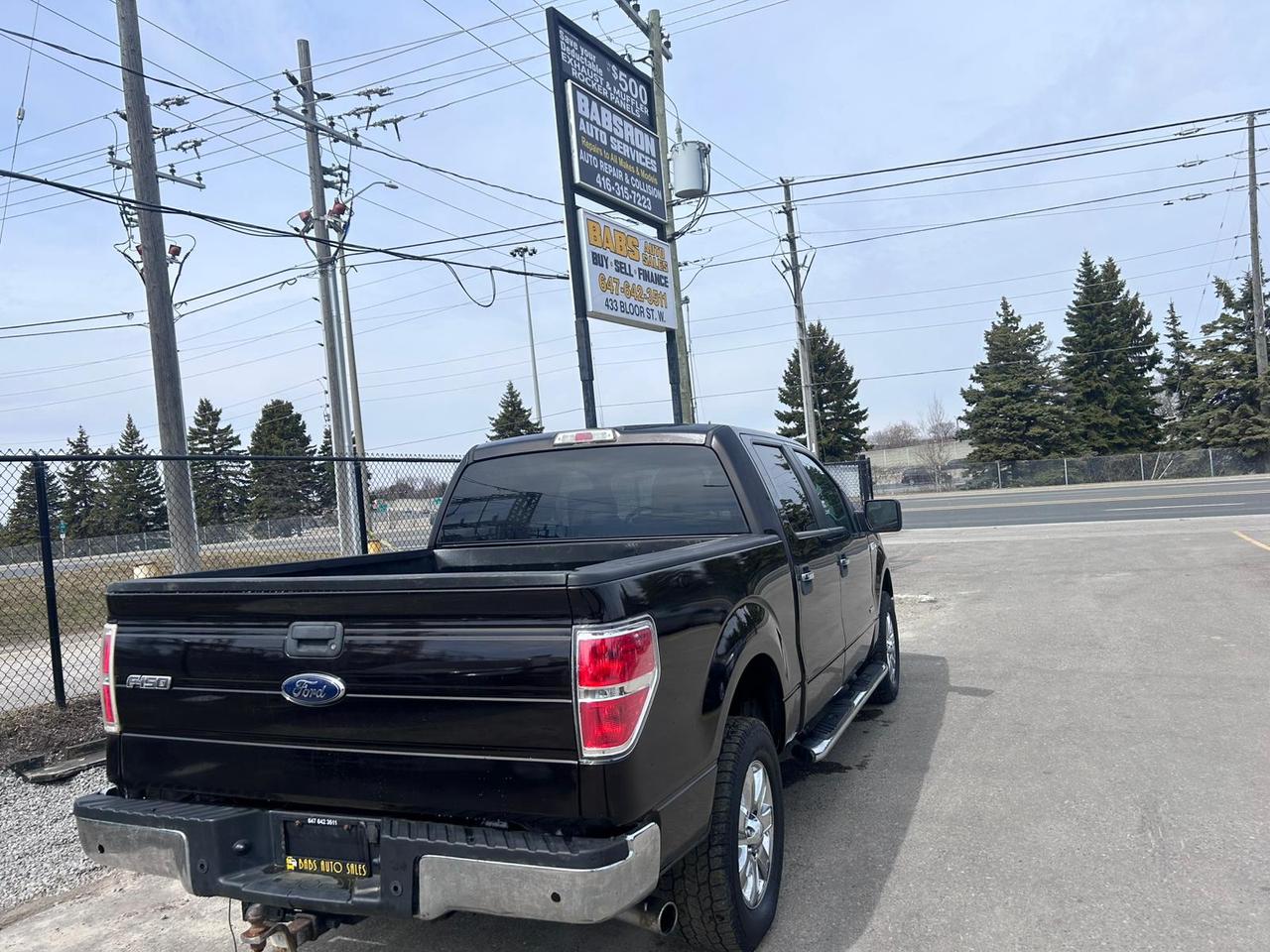 2013 Ford F-150 XLT Photo
