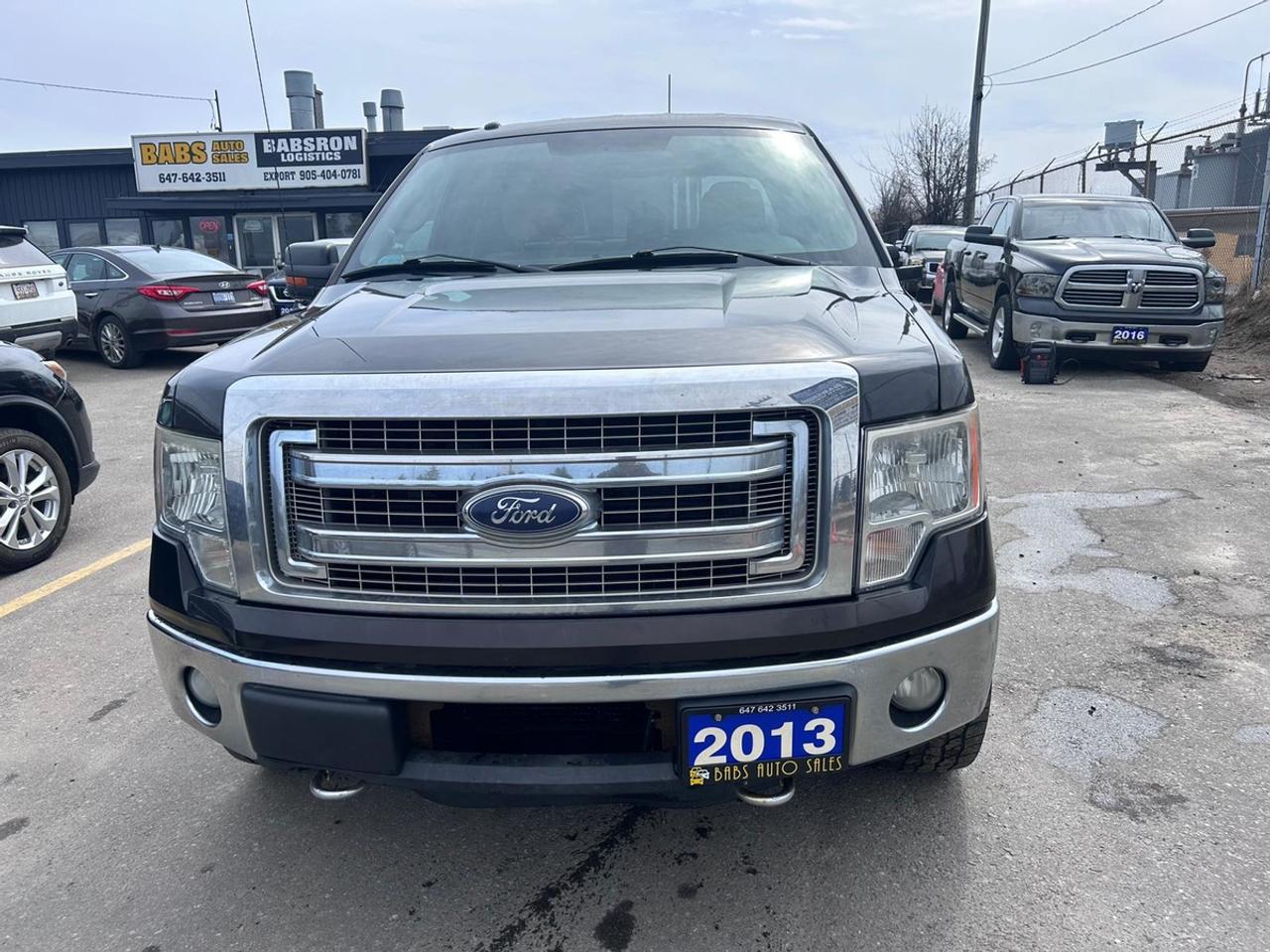 2013 Ford F-150 XLT Photo0