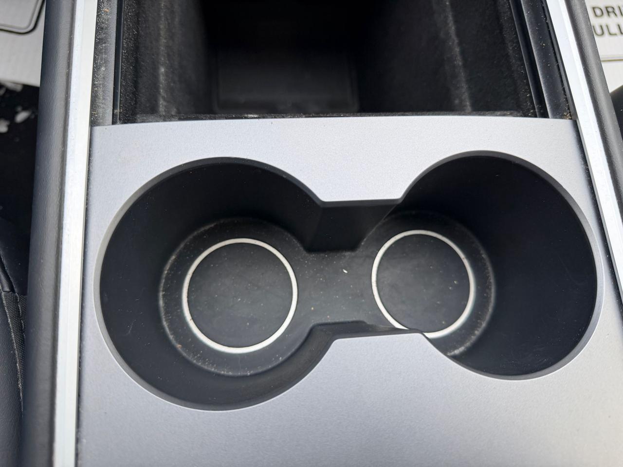 2022 Tesla Model 3 STANDARD RANGE PLUS Photo