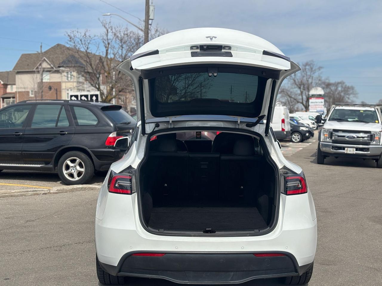 2021 Tesla Model Y Standard Range Photo