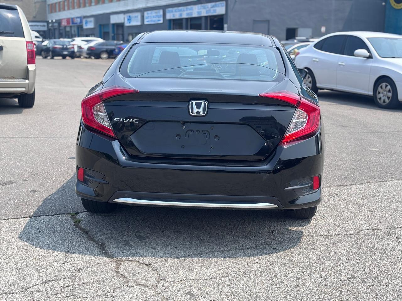 2021 Honda Civic LX Photo4
