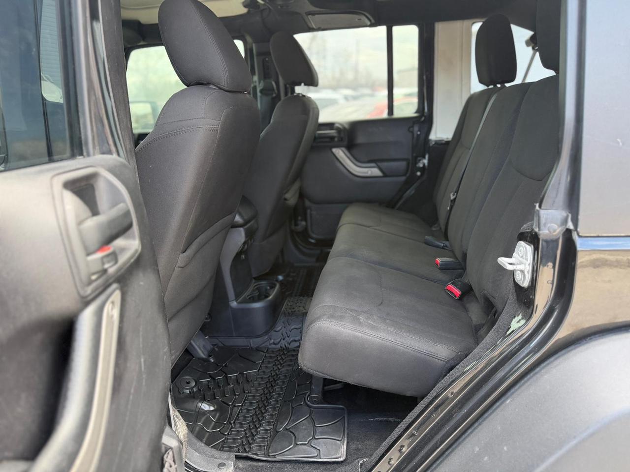 2015 Jeep Wrangler SPORT Photo