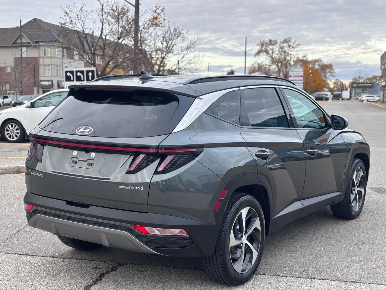 2022 Hyundai Tucson Hybrid Luxury Photo4