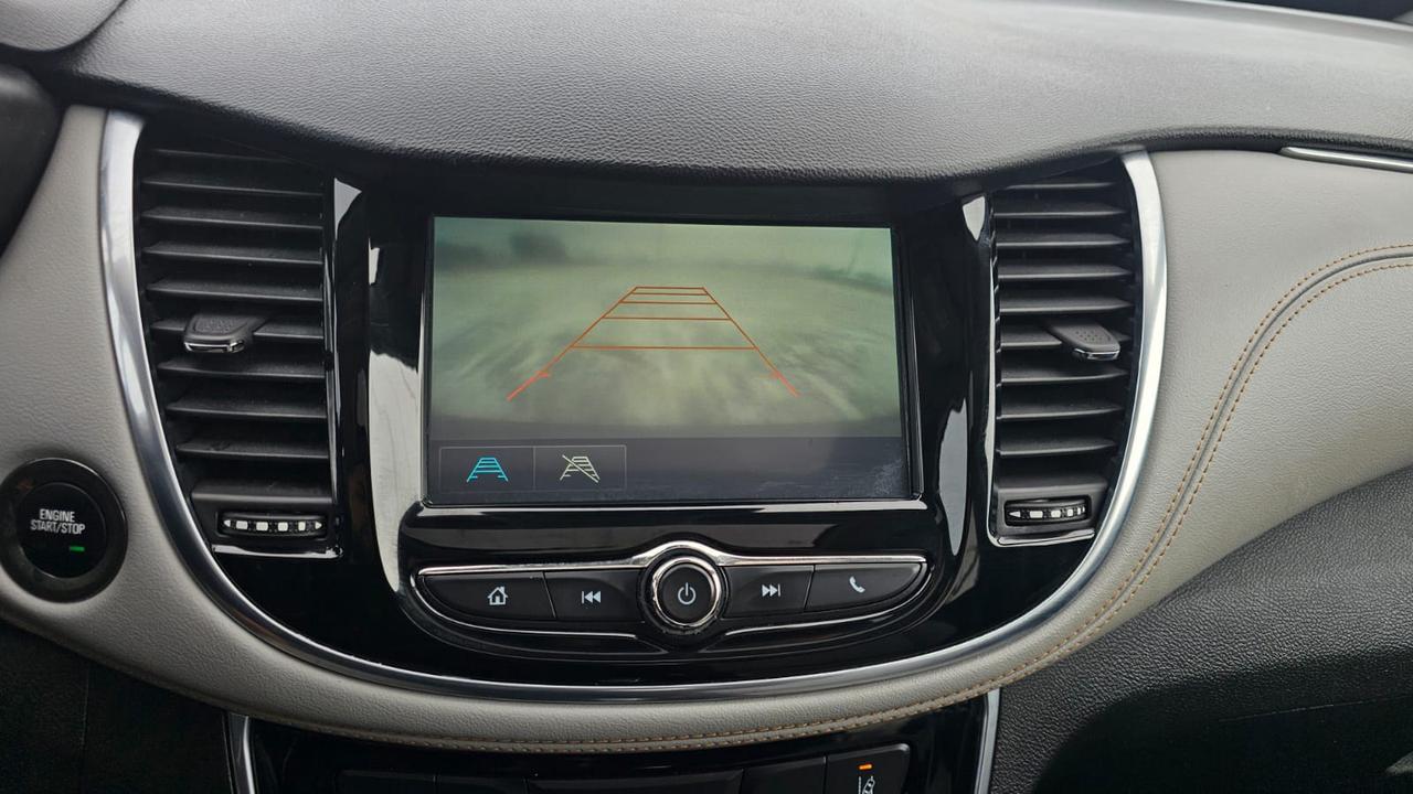 2017 Chevrolet Trax Premier Photo