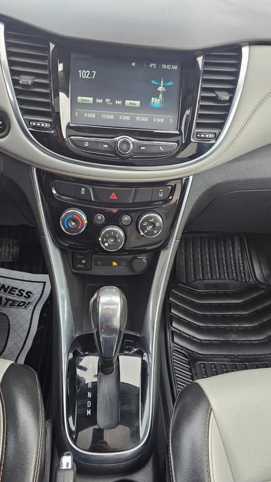 2017 Chevrolet Trax Premier Photo