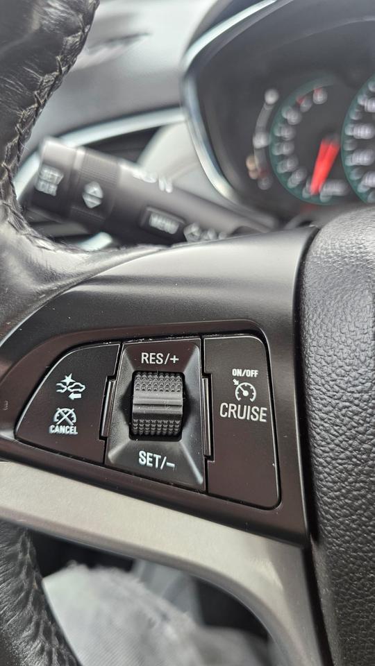 2017 Chevrolet Trax Premier Photo