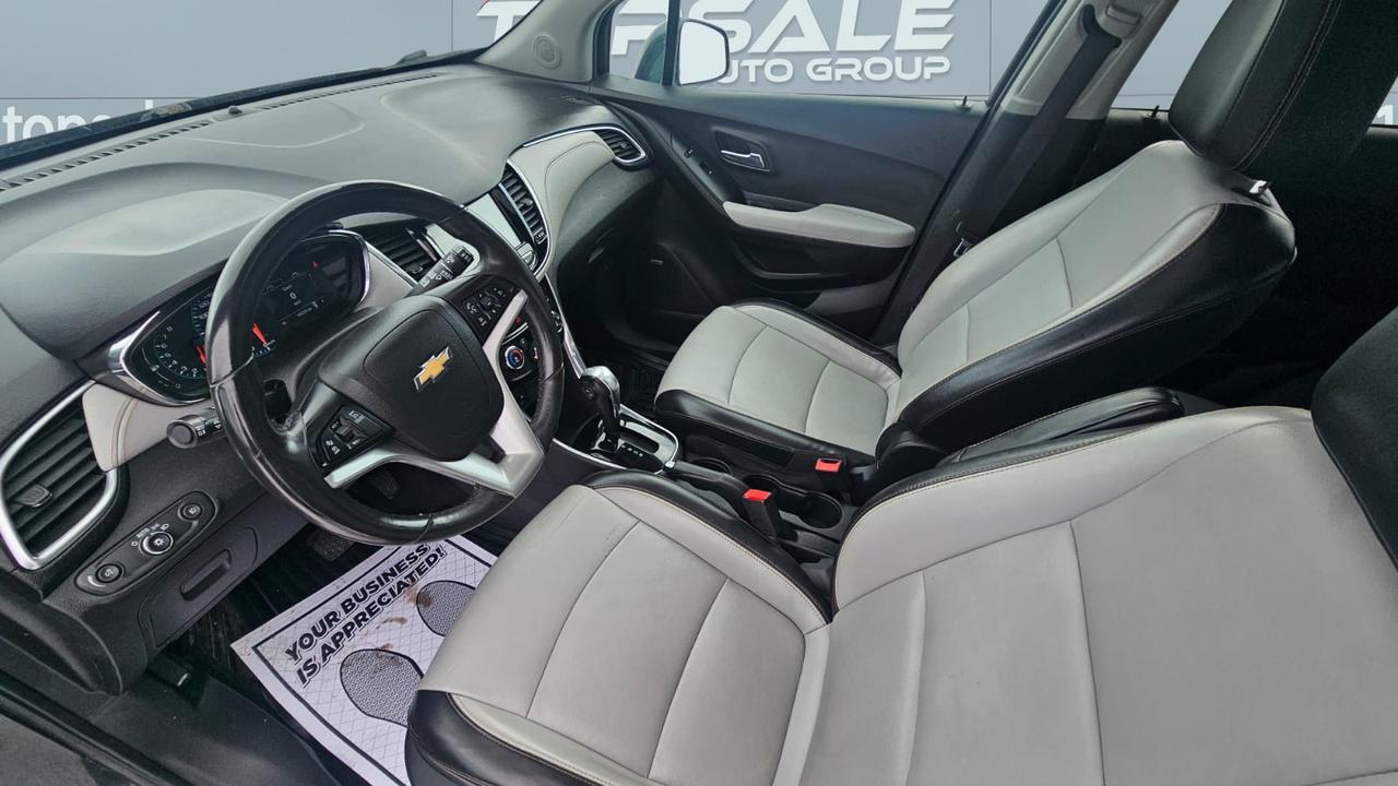 2017 Chevrolet Trax Premier Photo