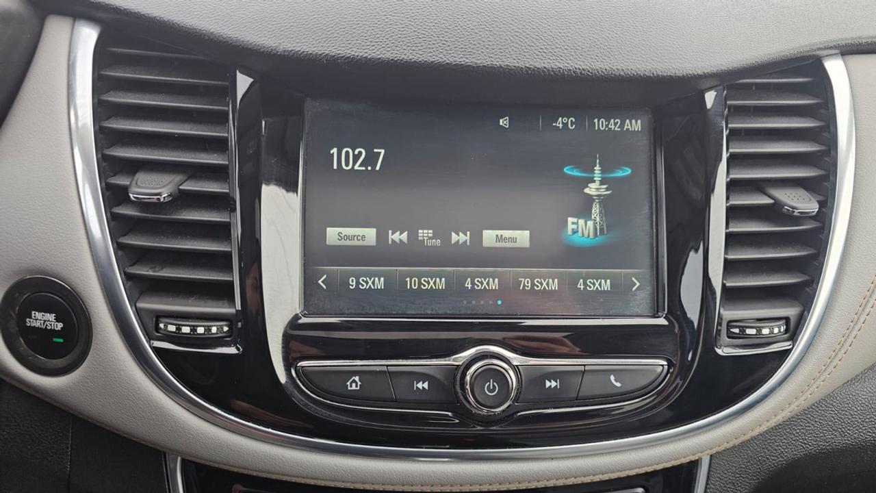 2017 Chevrolet Trax Premier Photo