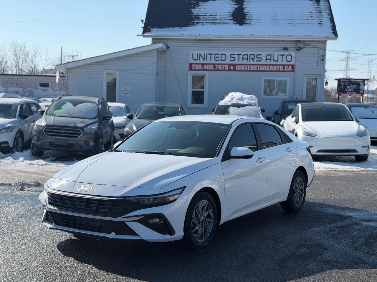 2024 Hyundai Elantra SEL Photo