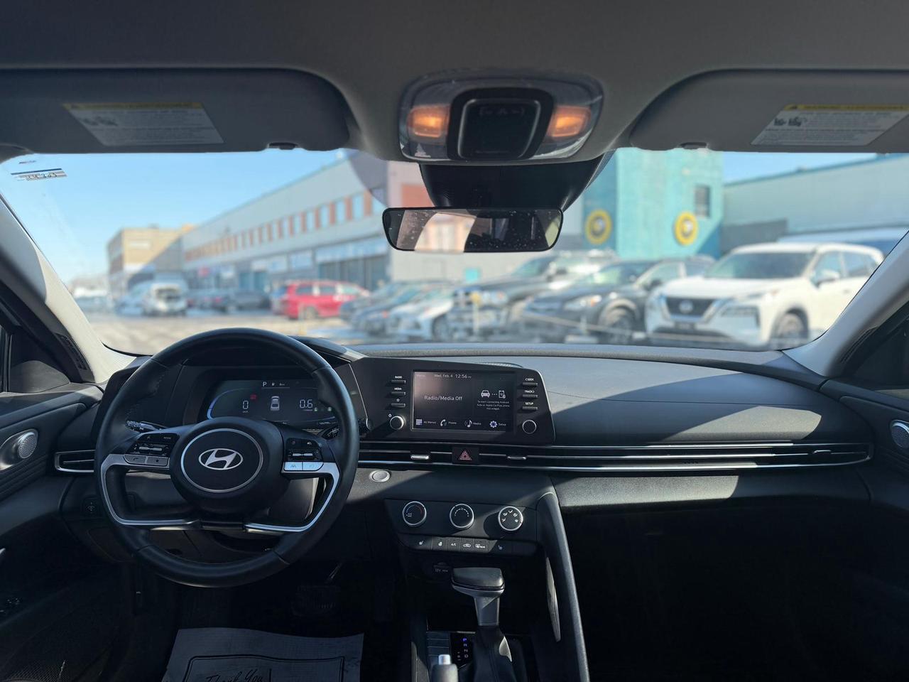 2024 Hyundai Elantra SEL Photo