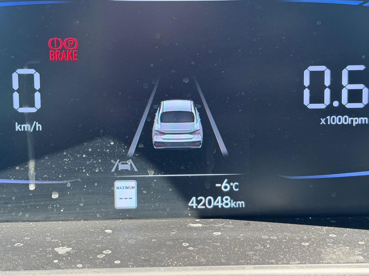 2024 Hyundai Elantra SEL Photo