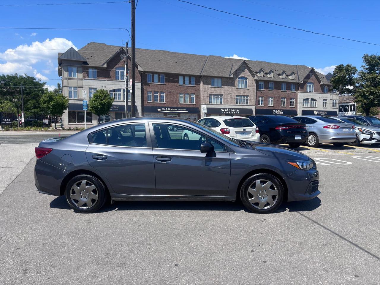 2022 Subaru Impreza 2.0i Photo3