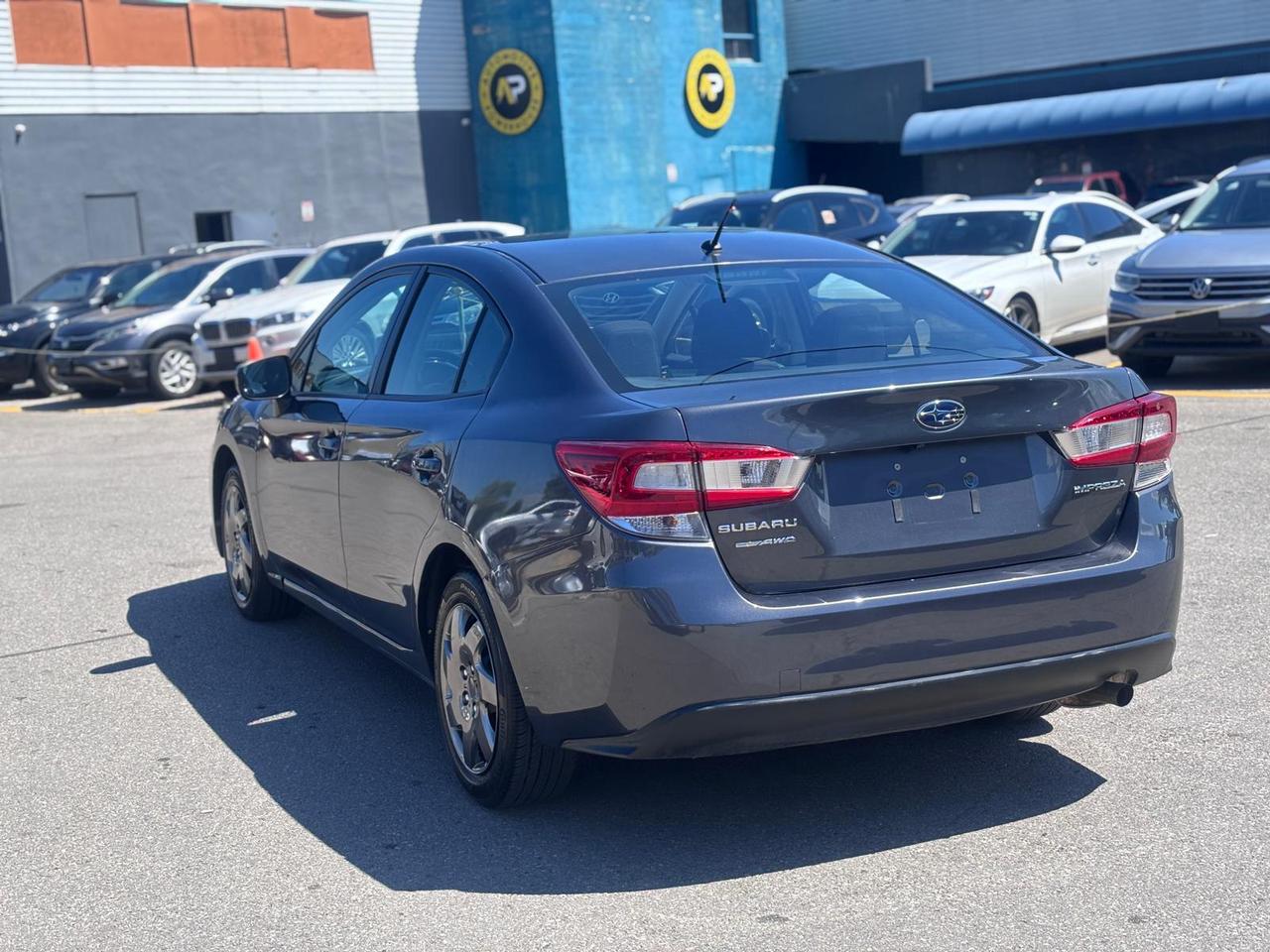 2022 Subaru Impreza 2.0i Photo