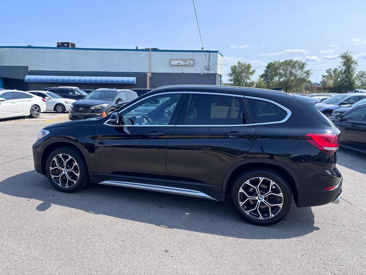 2021 BMW X1 xDrive28i Photo