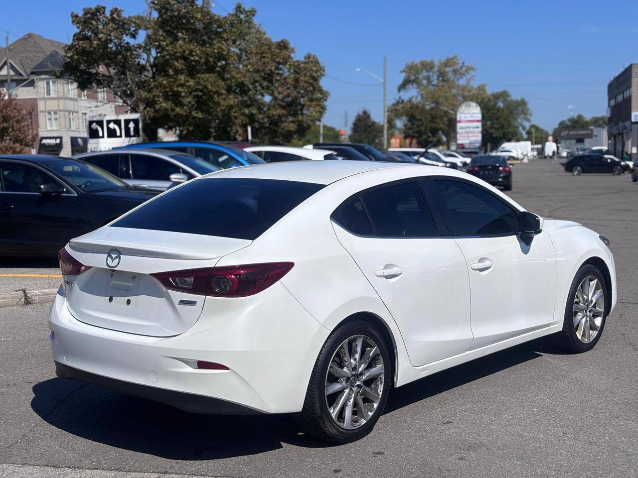 2017 Mazda MAZDA3 s Grand Touring Photo