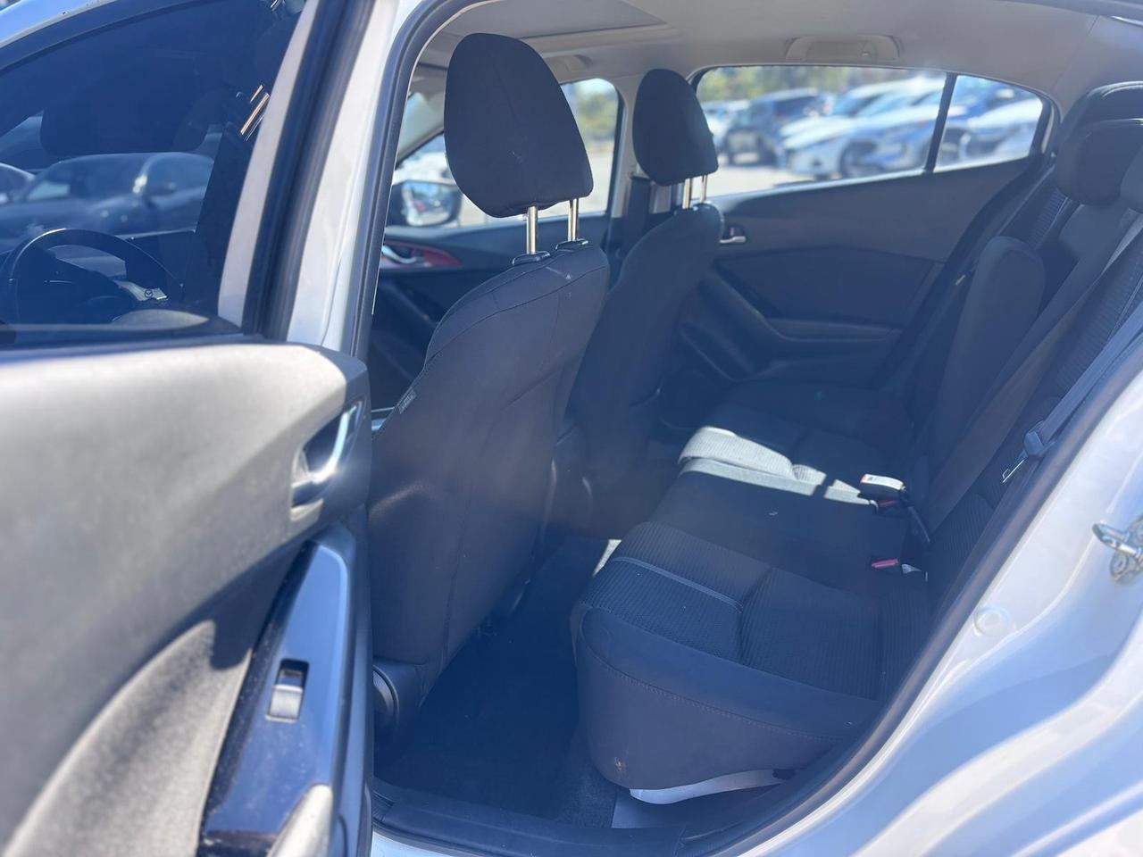 2017 Mazda MAZDA3 s Grand Touring Photo