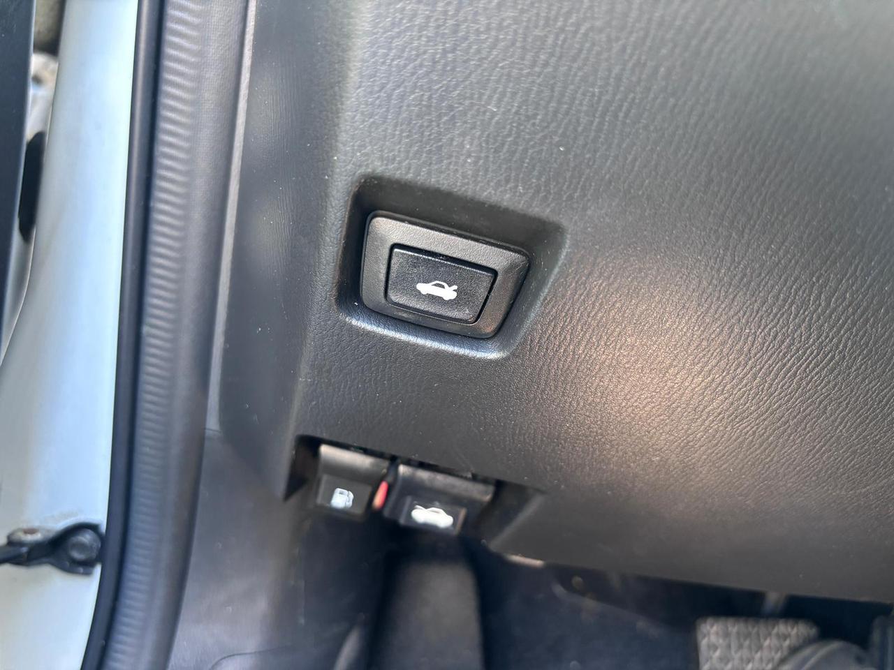 2017 Mazda MAZDA3 s Grand Touring Photo