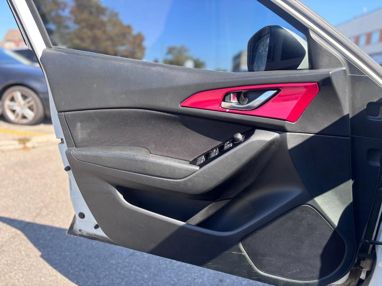 2017 Mazda MAZDA3 s Grand Touring Photo