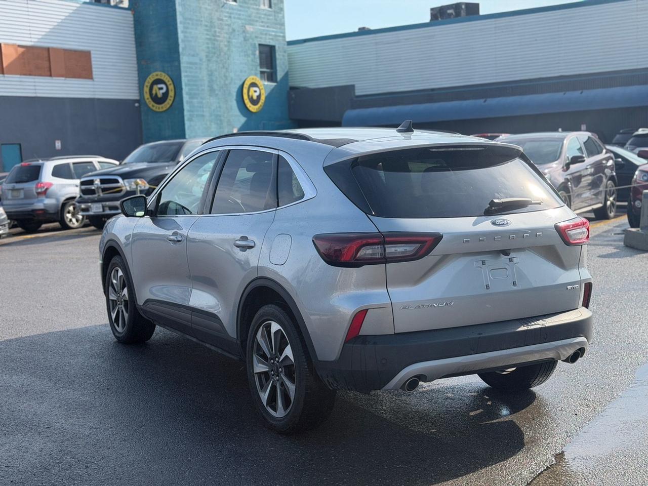 2023 Ford Escape Platinum Photo