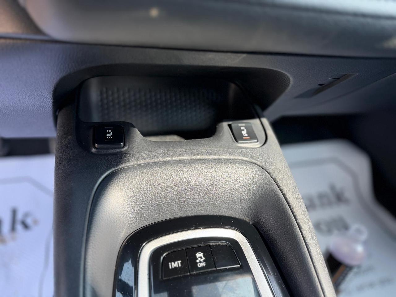 2022 Toyota Corolla SE Photo