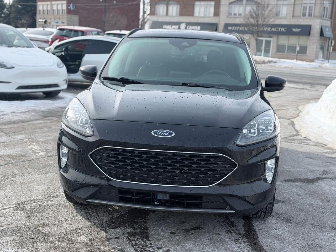 2021 Ford Escape Titanium Photo