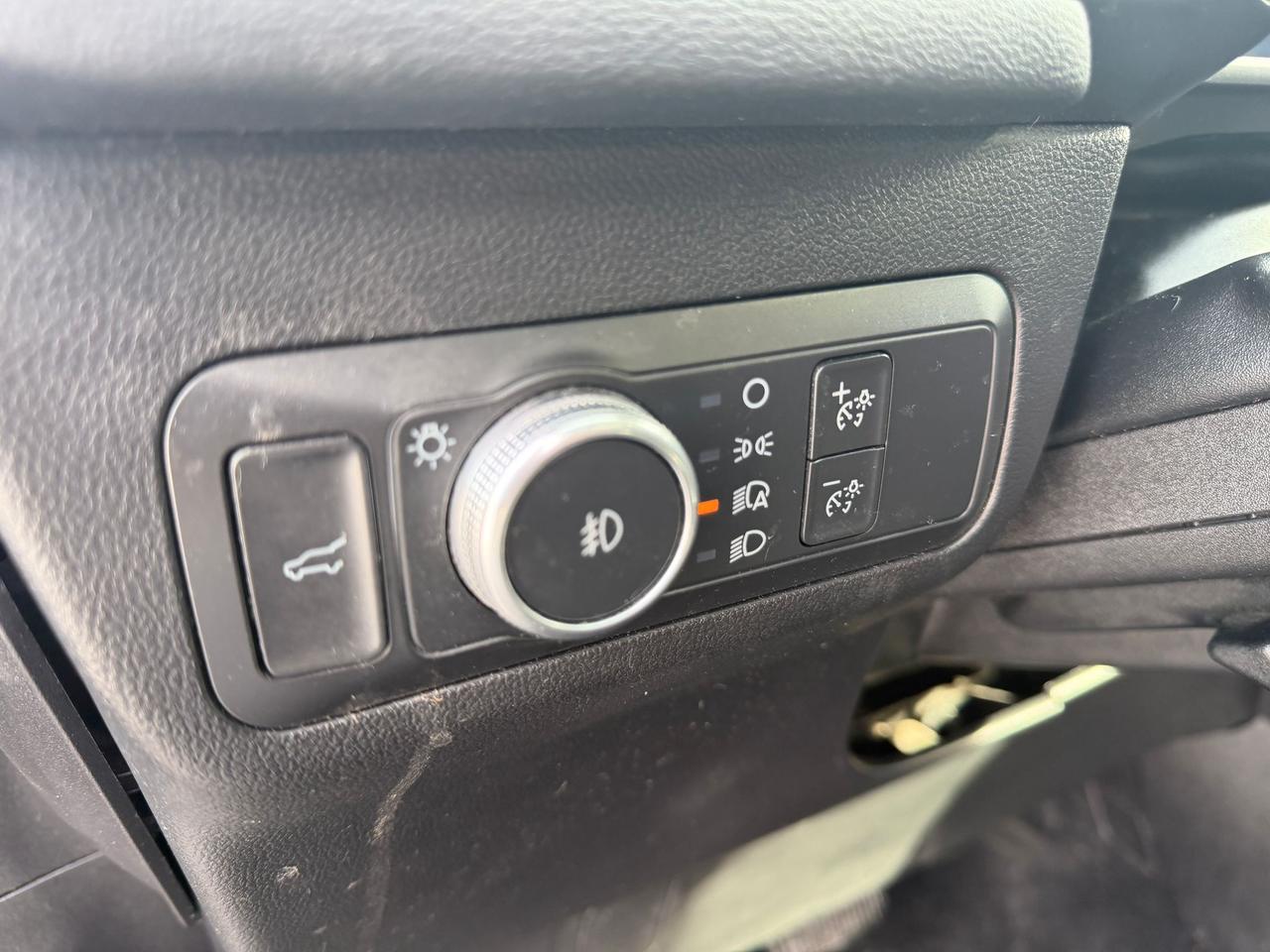 2021 Ford Escape Titanium Photo