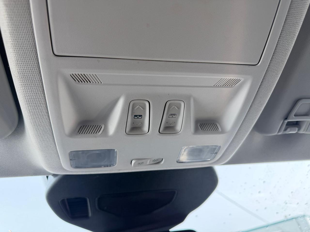 2021 Ford Escape Titanium Photo