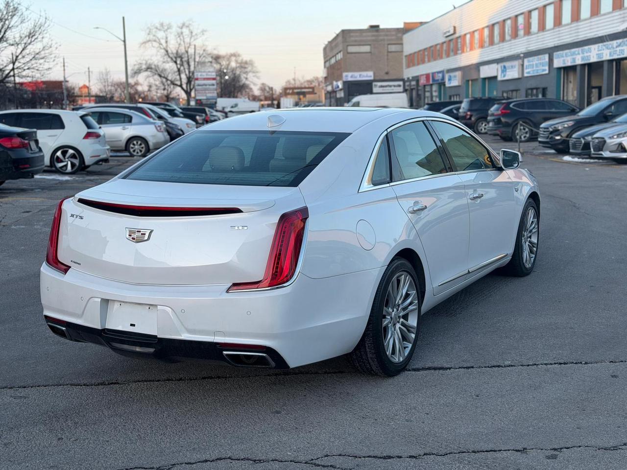 2018 Cadillac XTS Luxury Photo