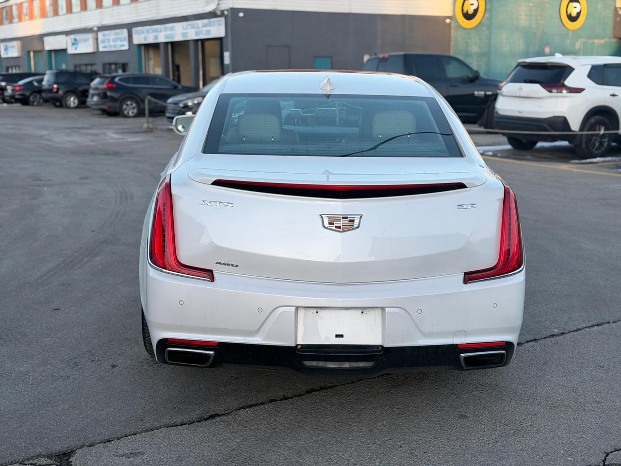 2018 Cadillac XTS Luxury Photo