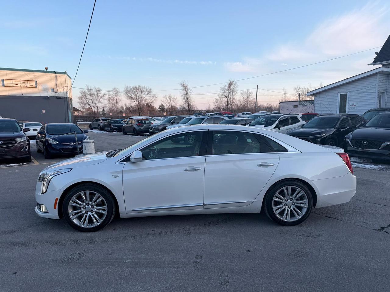 2018 Cadillac XTS Luxury Photo