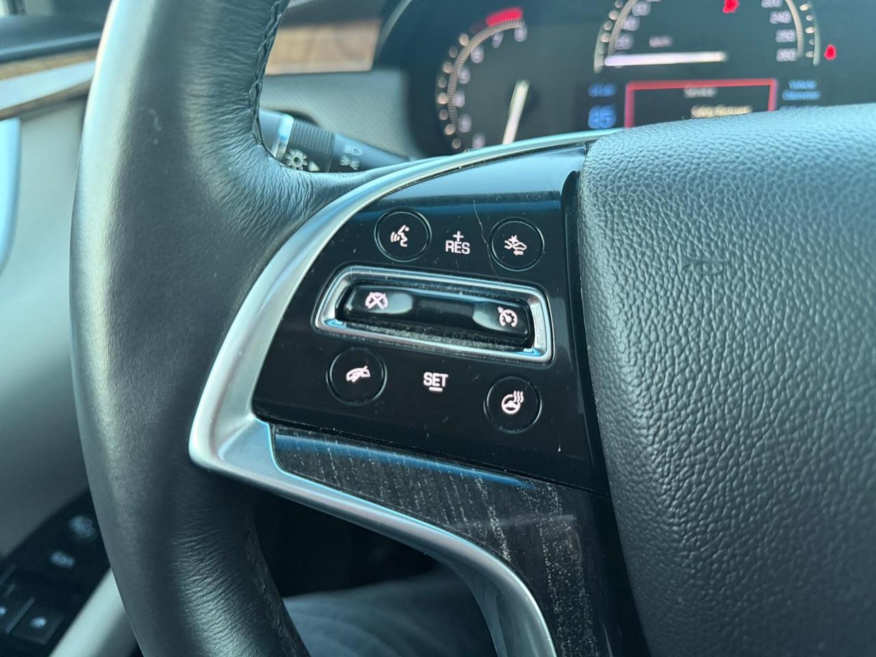 2018 Cadillac XTS Luxury Photo