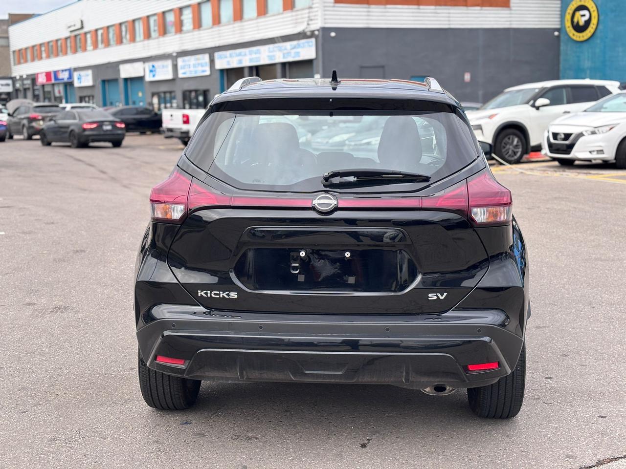 2024 Nissan Kicks SV Photo