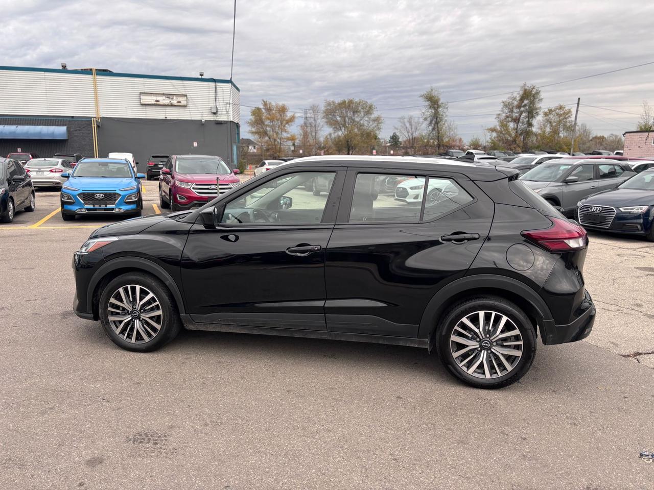 2024 Nissan Kicks SV Photo