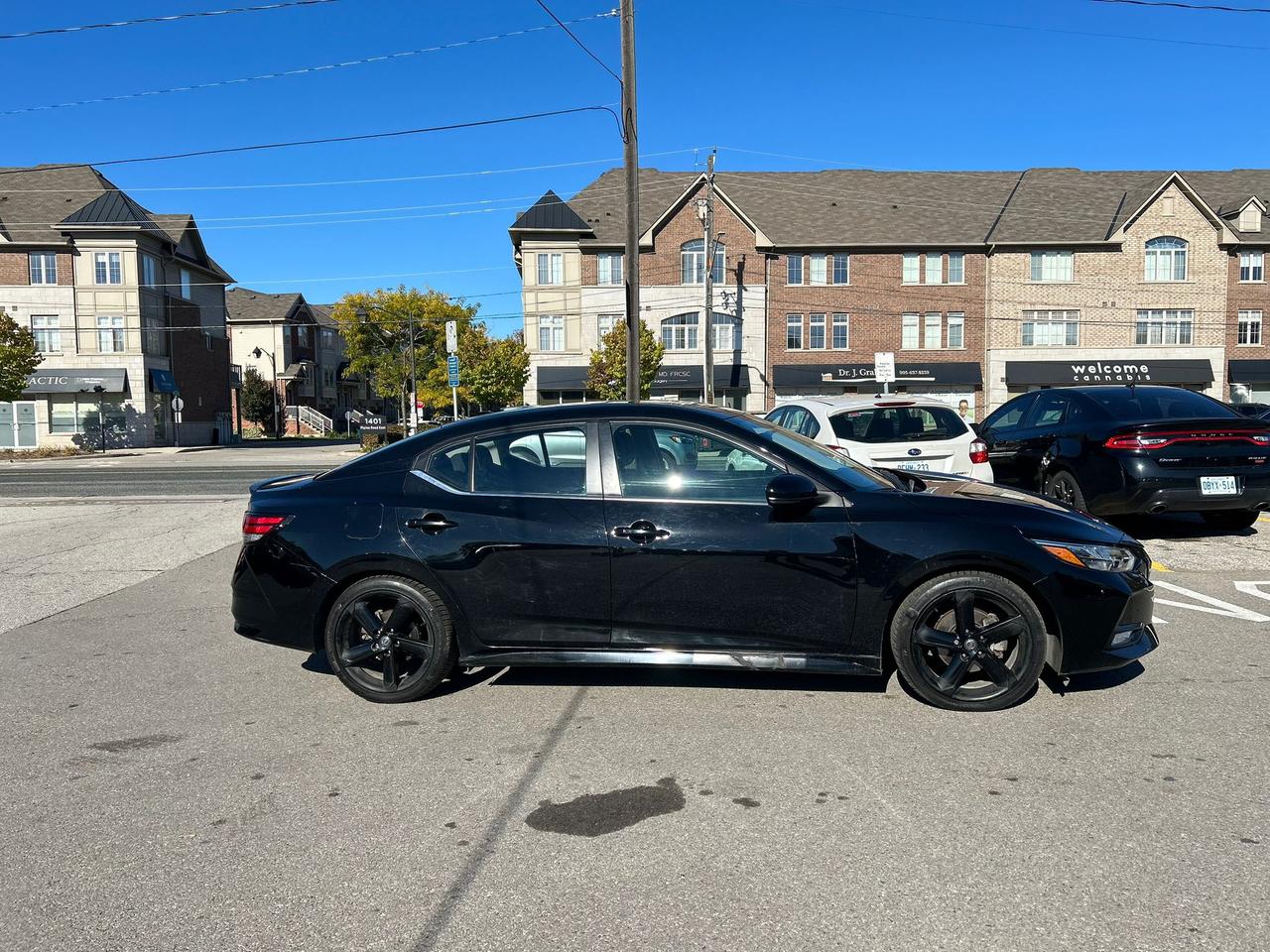 2022 Nissan Sentra SR Photo2