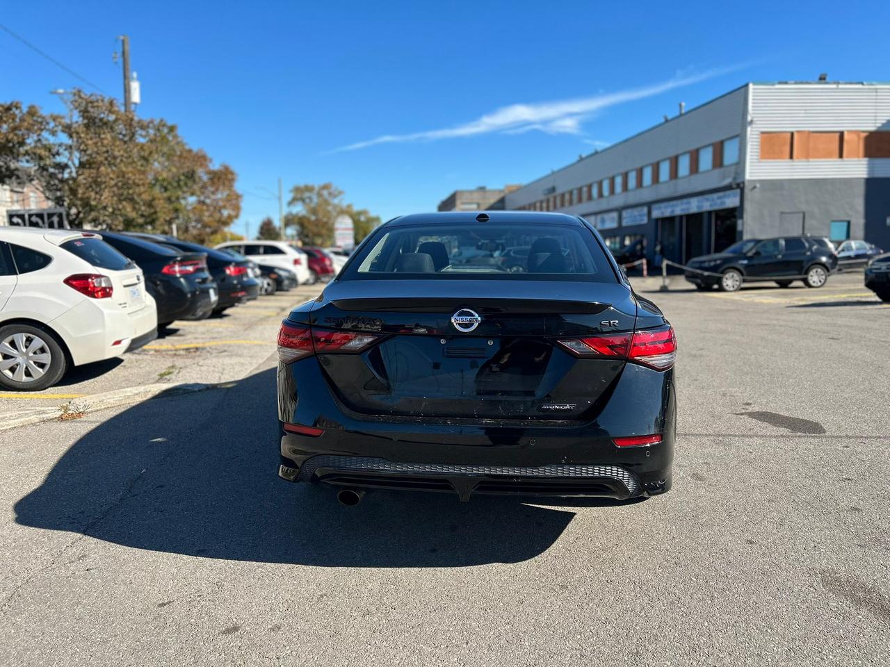 2022 Nissan Sentra SR Photo
