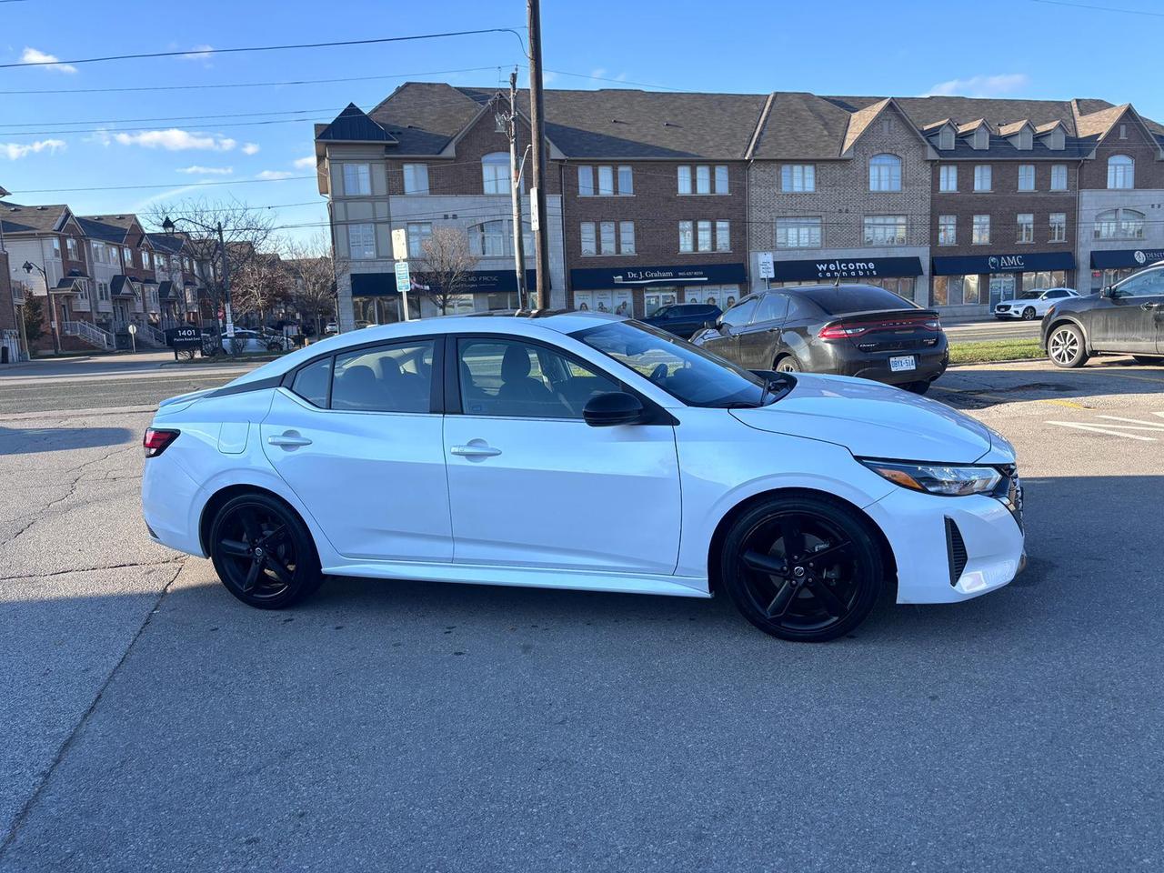 2024 Nissan Sentra SR Photo