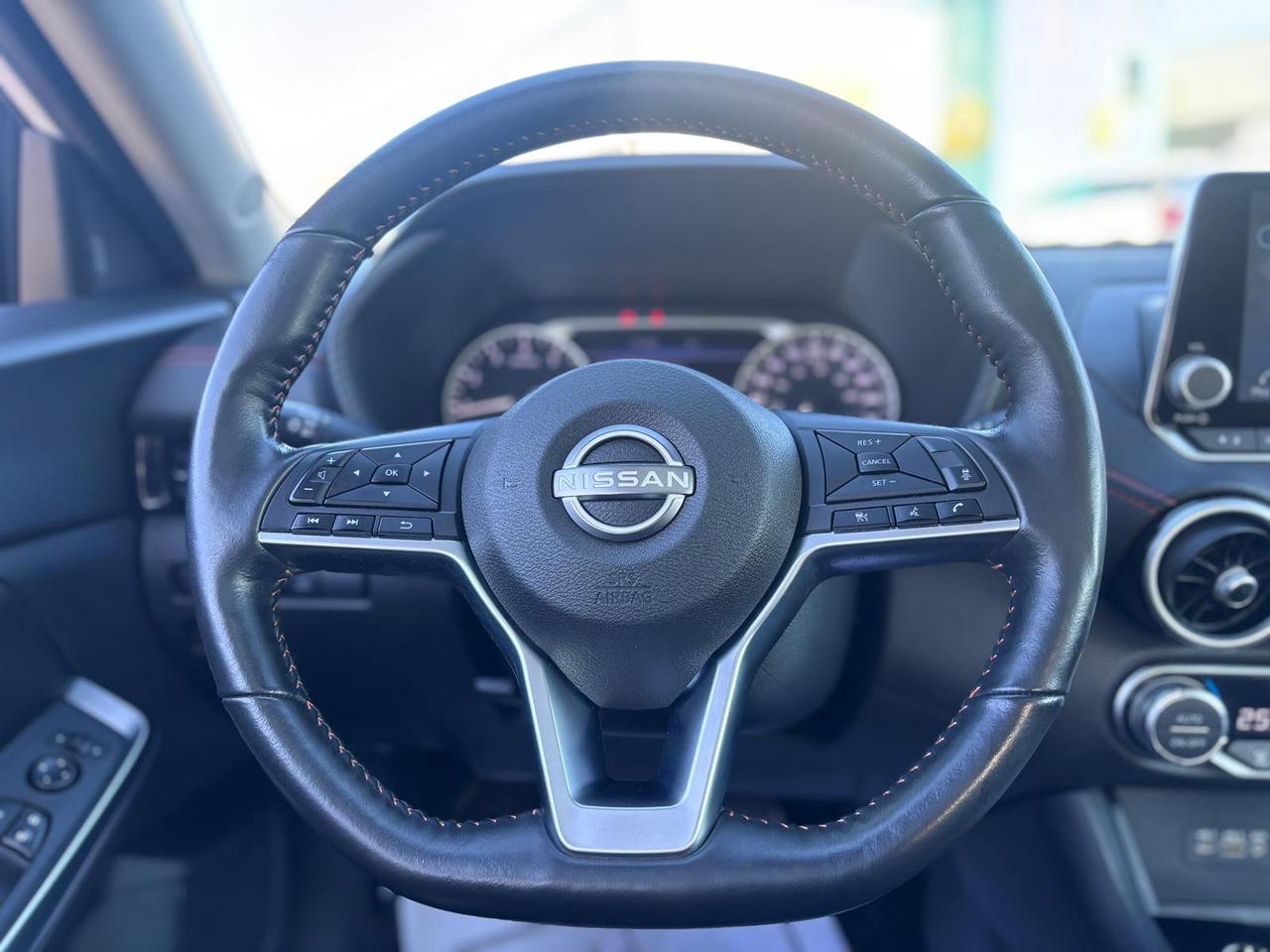 2024 Nissan Sentra SR Photo