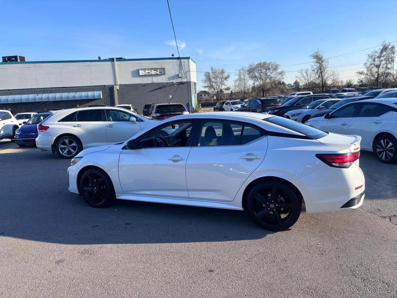 2024 Nissan Sentra SR Photo