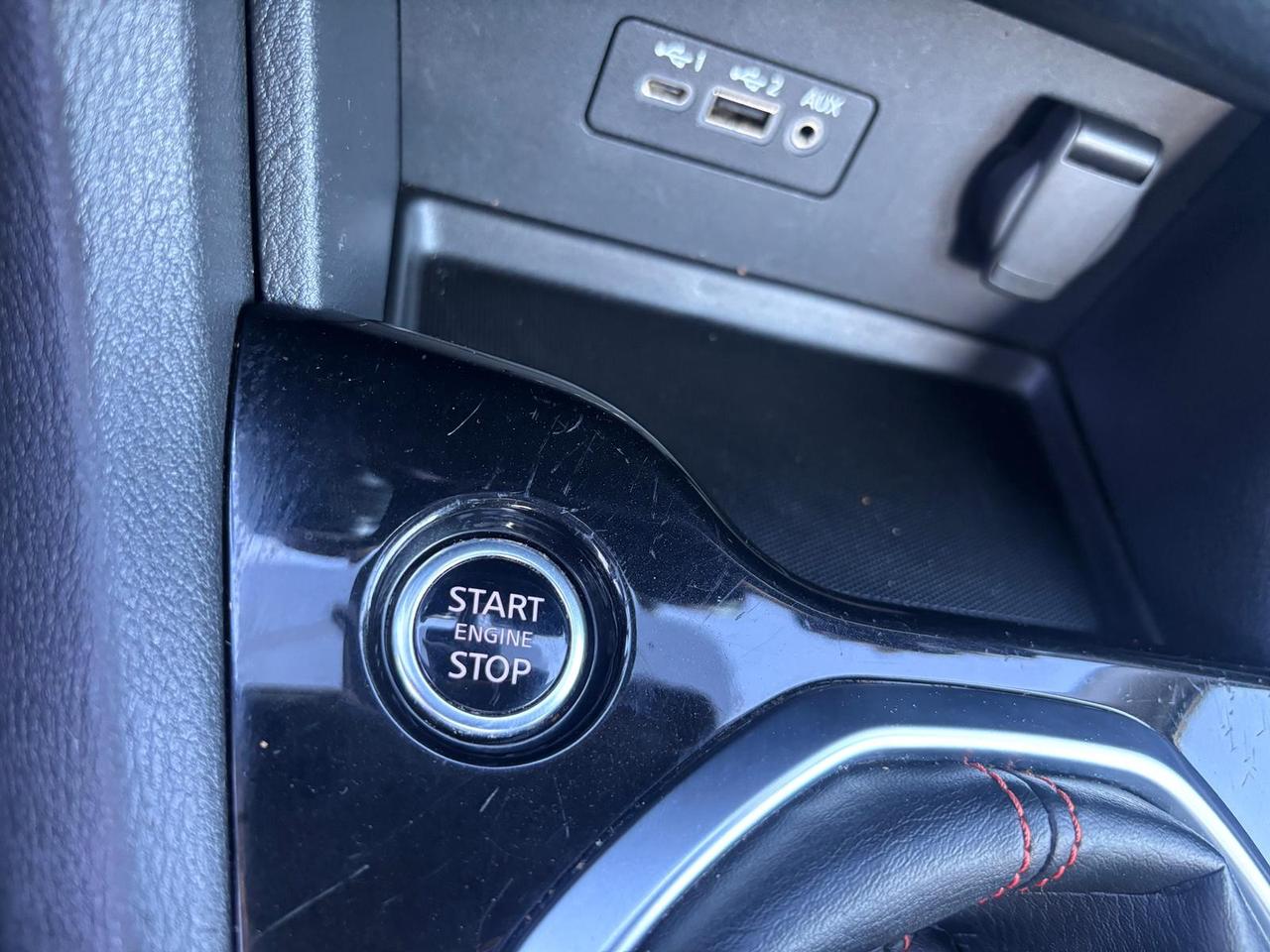 2024 Nissan Sentra SR Photo